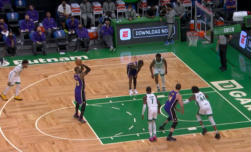  纽卡斯尔联边锋速度制霸，单骑闯关上演长途奔袭破门  