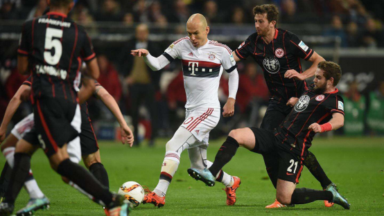  云达不来梅老将发威，经验助力球队拿下宝贵一分  